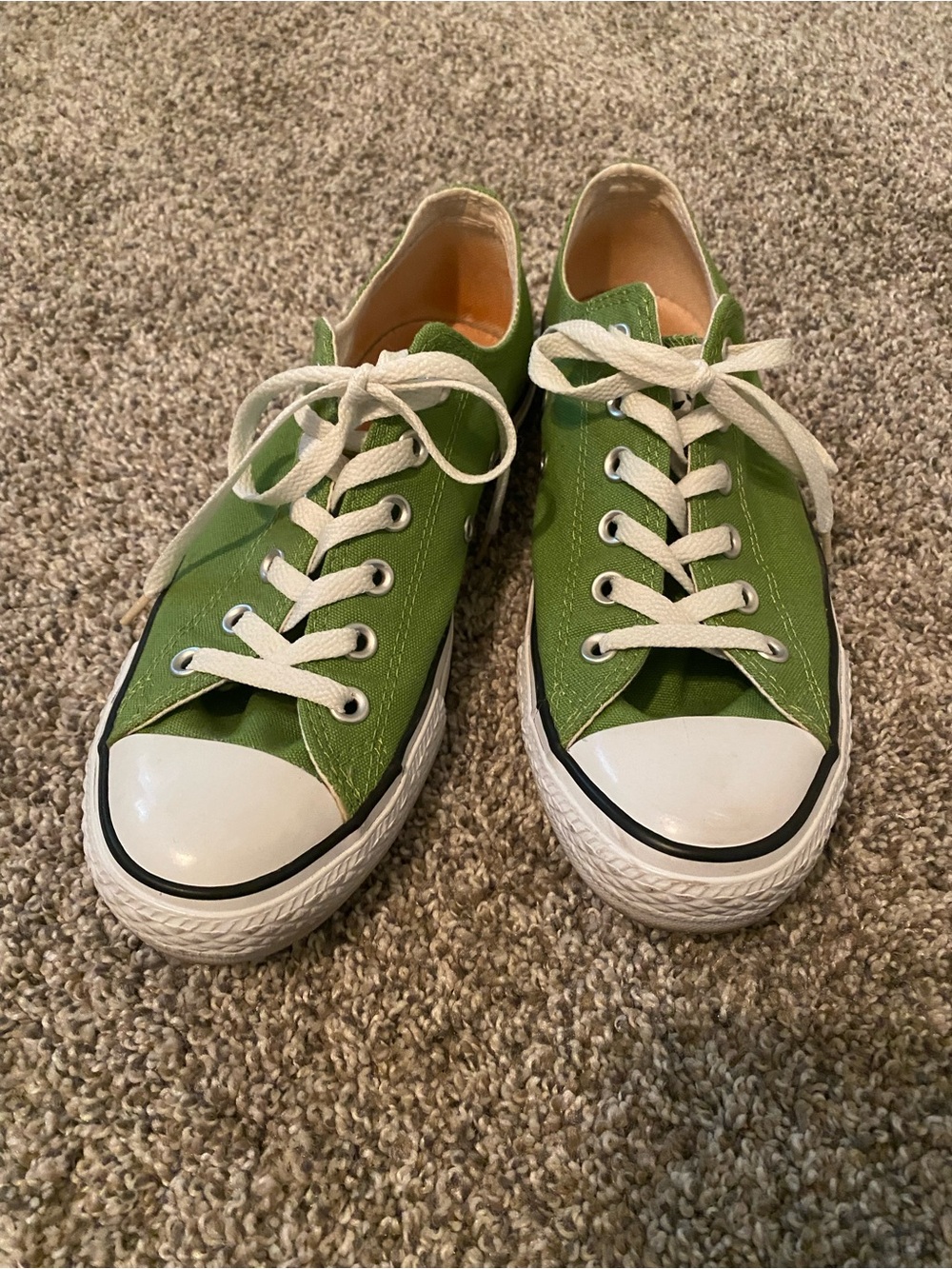 Converse Low-Top Green Sneakers